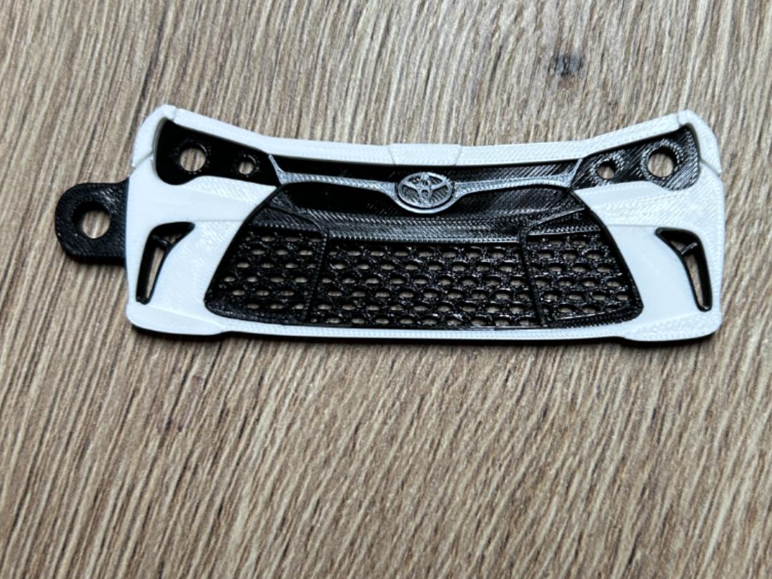 Toyota Sedan keychains! (Camry, Corolla, crown, Avalon)